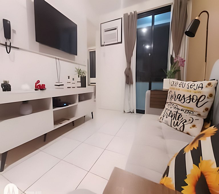 Flat com Piscina, Sauna e Estacionamento