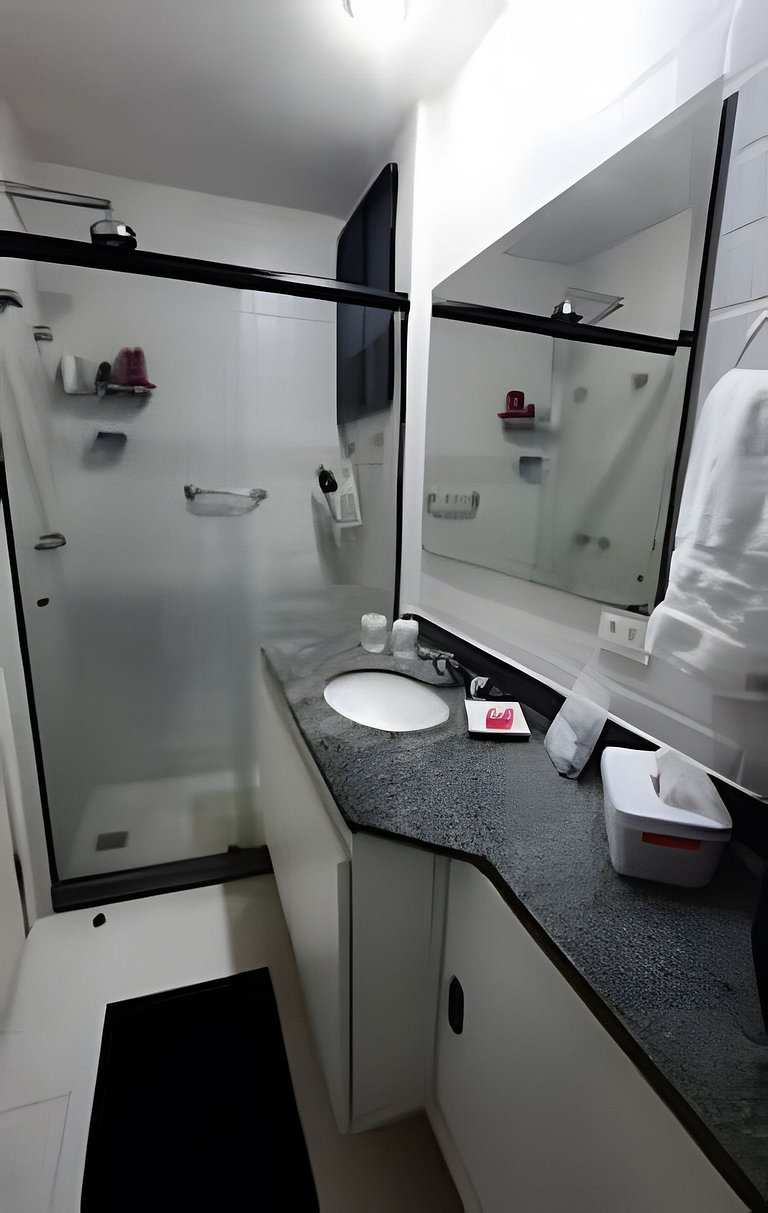 Seu apartamento em Copacabana espera por você! Rj