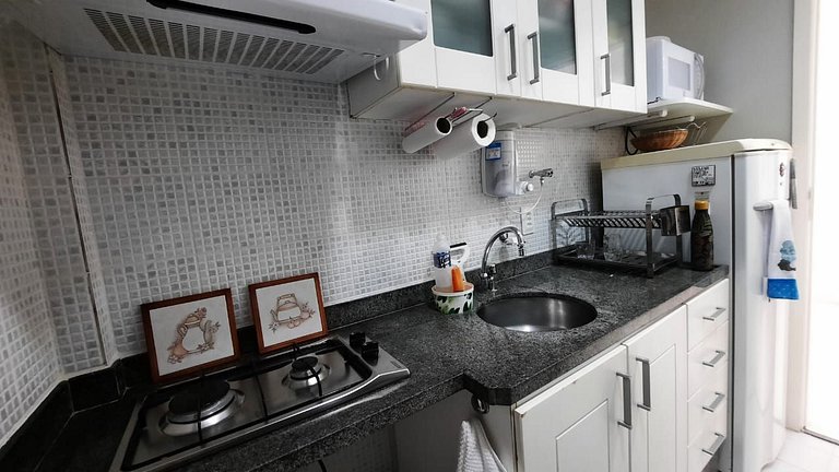 Seu apartamento em Copacabana espera por você! Rj