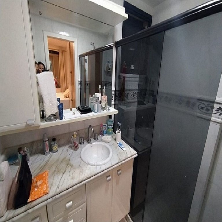 Flat aconchegante com vaga de garagem