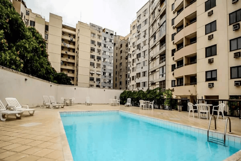 Flat aconchegante com vaga de garagem