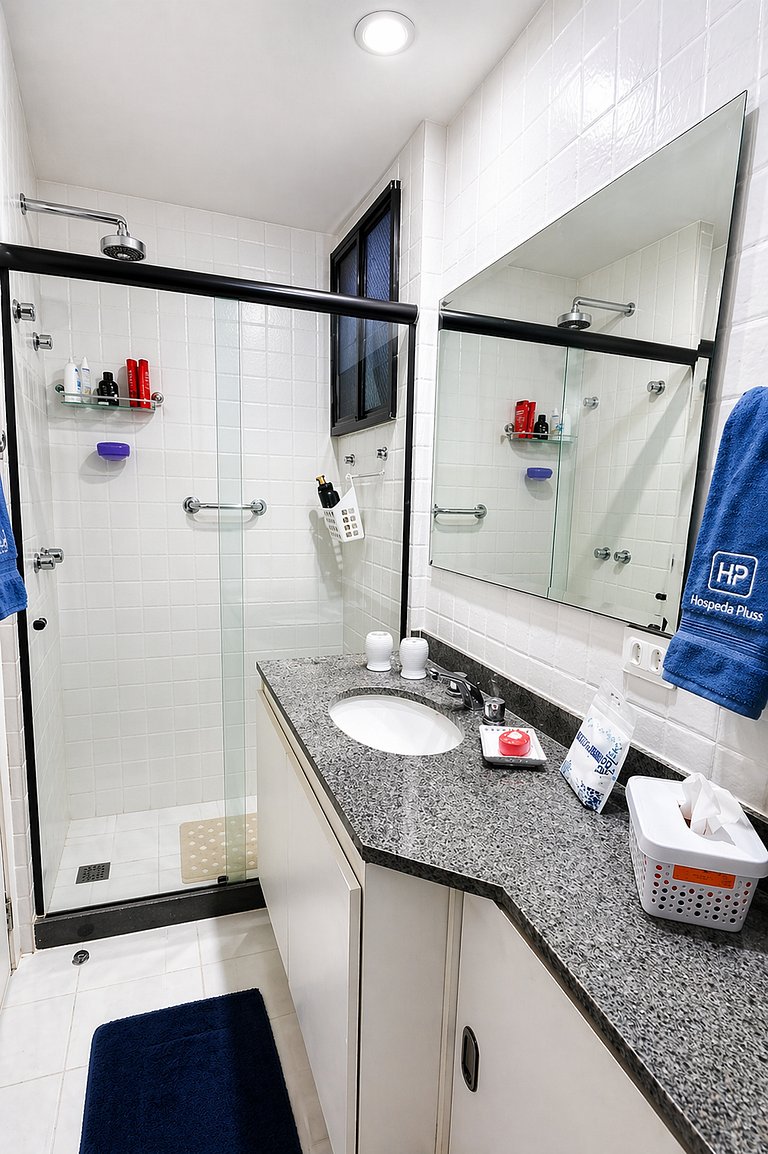 Seu apartamento em Copacabana espera por você! Rj