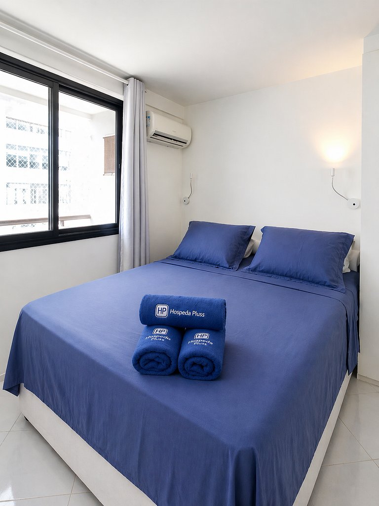 Seu apartamento em Copacabana espera por você! Rj
