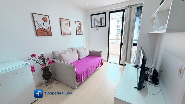 Excelente flat em Copacabana com vaga de garagem