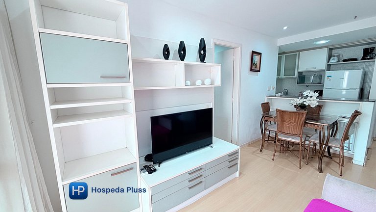Excelente flat em Copacabana com vaga de garagem