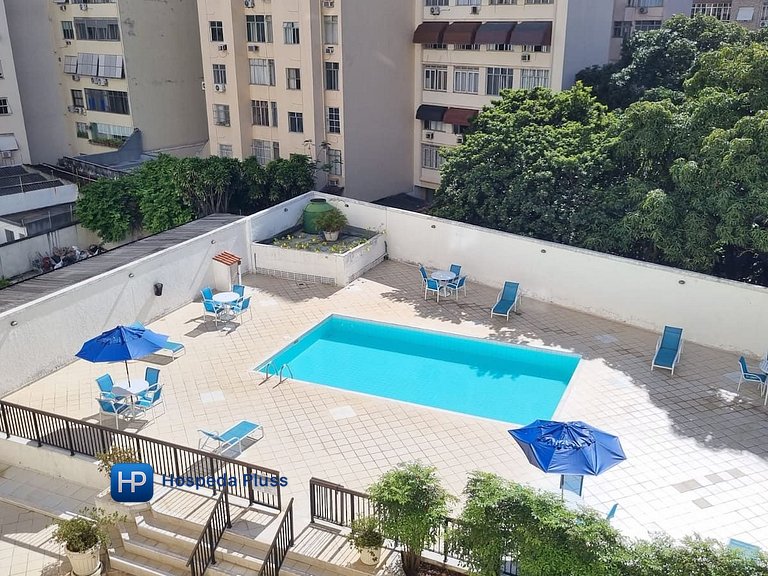 Excelente flat em Copacabana com vaga de garagem